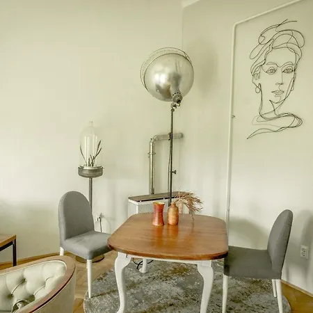 Surflat Apartment